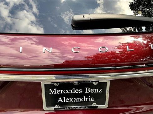 Used 2020 Lincoln Corsair Reserve w/ Elements Package image 8