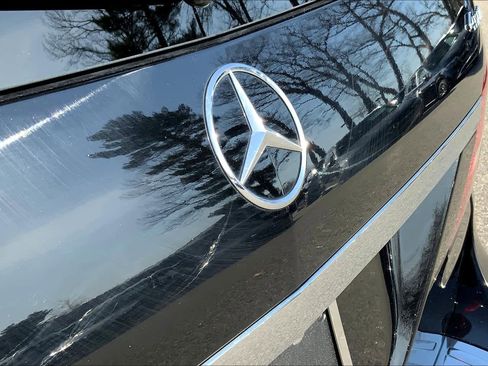 Used 2018 Mercedes-Benz GLS 450 4MATIC image 9