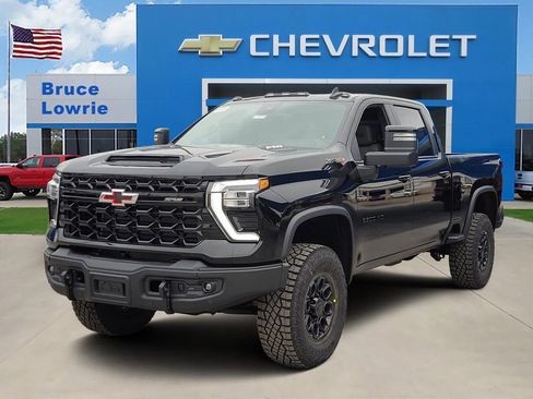 New 2026 Chevrolet Silverado 2500 ZR2 w/ ZR2 Bison Edition AWD/4WD image 1