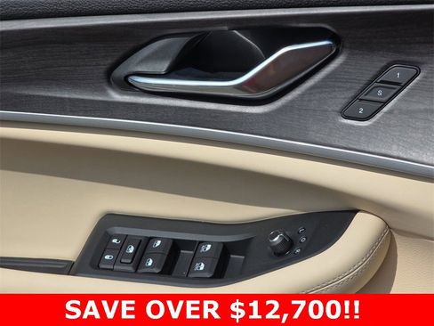 New 2025 Jeep Grand Cherokee L Limited w/ Luxury Tech Group II image 30