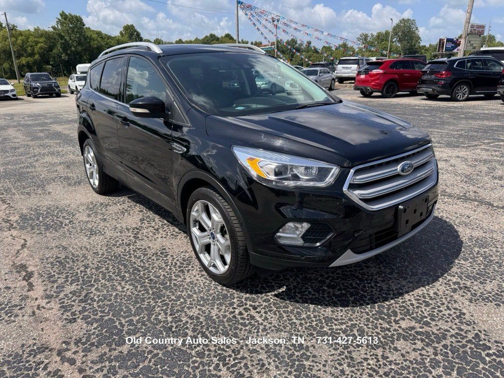 Used 2018 Ford Escape Titanium w/ Ford Safe & Smart Package AWD/4WD image 4