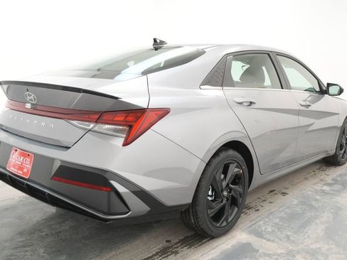 New 2026 Hyundai Elantra SEL Sport Premium w/ Cargo Package FWD image 9