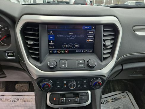 Used 2021 GMC Acadia SLT w/ LPO, Floor Liner Package image 15