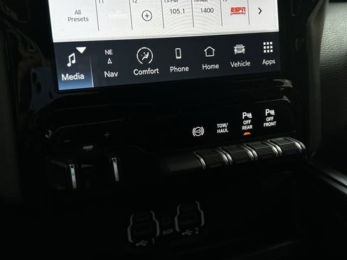 Used 2024 RAM 3500 Laramie w/ Night Edition AWD/4WD image 22