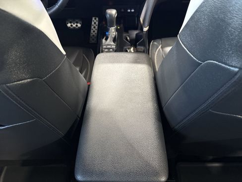 Certified 2025 Toyota Camry SE w/ Convenience Package image 22