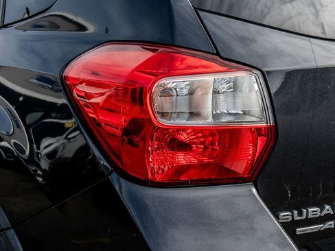 Used 2016 Subaru Crosstrek 2.0i Premium image 8