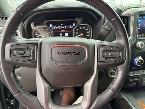 Used 2019 GMC Sierra 1500 Denali w/ Denali Ultimate Package image 11
