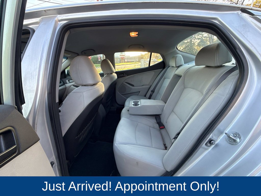 Used 2013 Kia Optima LX FWD image 10
