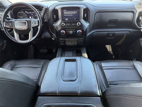 Used 2022 GMC Sierra 2500 Denali image 10