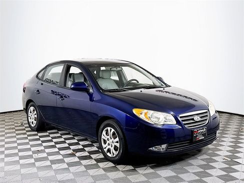 Used 2009 Hyundai Elantra GLS image 1