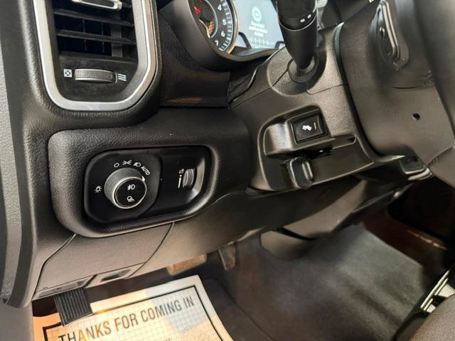 Certified 2024 RAM 2500 Big Horn w/ Night Edition AWD/4WD image 44