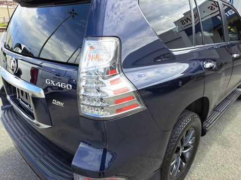 Used 2021 Lexus GX 460 Premium w/ Premium Package AWD/4WD image 23