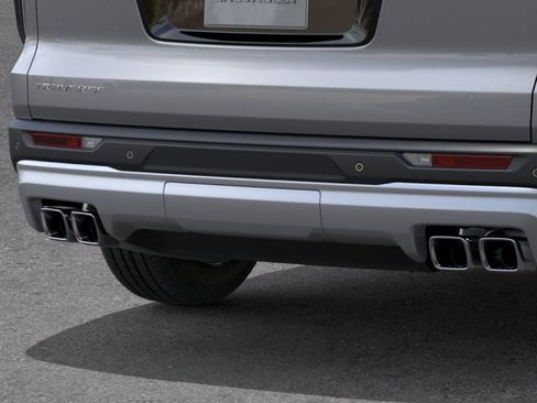 New 2027 Chevrolet Traverse LT w/ LPO, Floor Liner Package FWD image 14