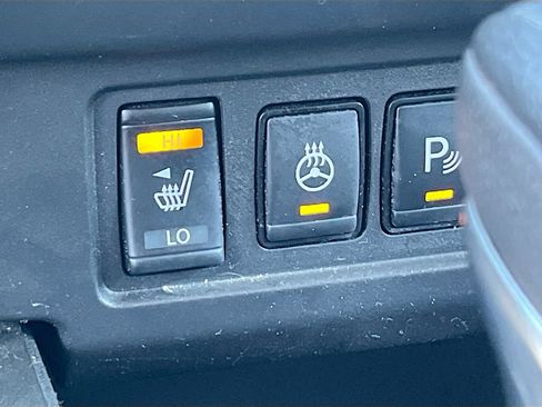 Used 2024 Nissan Frontier SV w/ SV Convenience Package AWD/4WD image 19