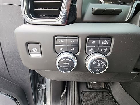 Certified 2025 GMC Sierra 1500 AT4X image 22