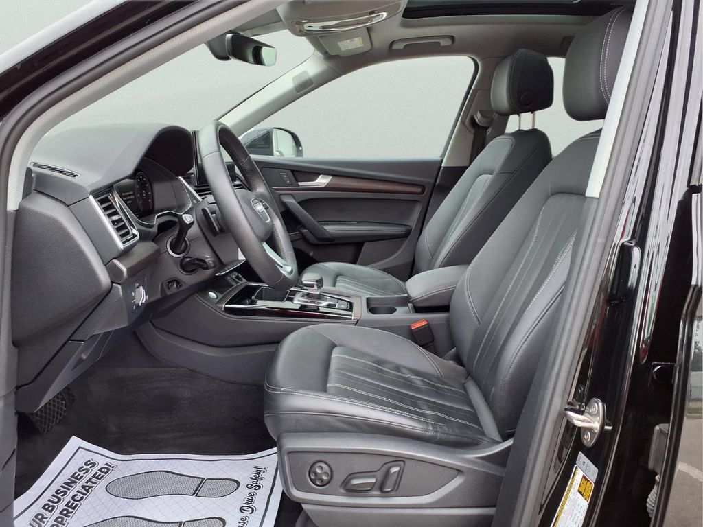 Used 2023 Audi Q5 2.0T Premium Plus AWD/4WD image 9