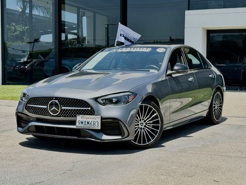 Used 2024 Mercedes-Benz C 300 Sedan image 2