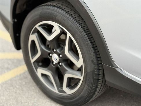 Used 2018 Subaru Crosstrek 2.0i Limited w/ Popular Package #2 AWD/4WD image 9