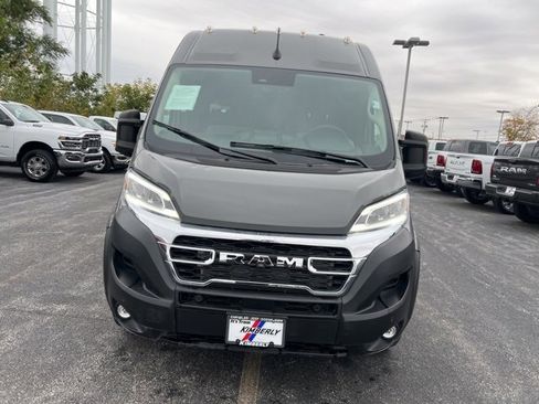 Used 2025 RAM ProMaster 2500 w/ Quick Order Package 22G SLT image 8