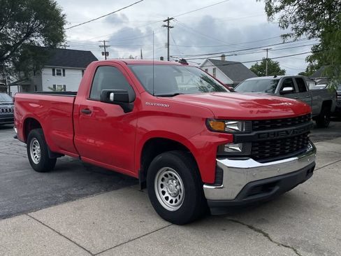 Used 2019 Chevrolet Silverado 1500 W/T w/ WT Convenience Package RWD image 2