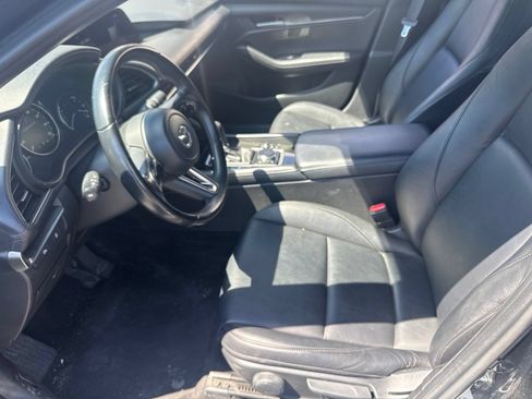 Used 2024 MAZDA MAZDA3 s FWD image 7