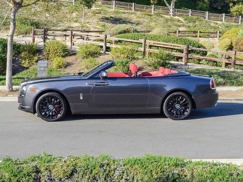Used 2019 Rolls-Royce Dawn image 3