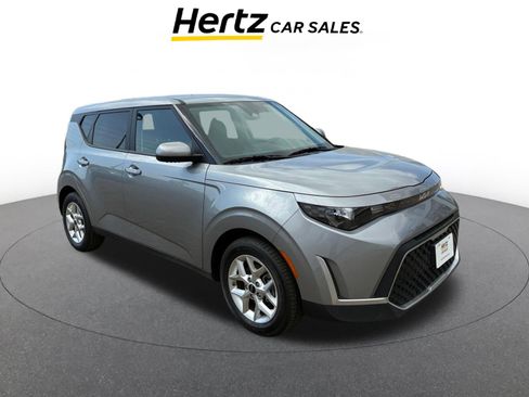 Used 2025 Kia Soul LX w/ LX Technology Package image 1