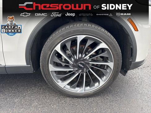 Used 2025 Lincoln Aviator Reserve w/ Equipment Group 201A image 12