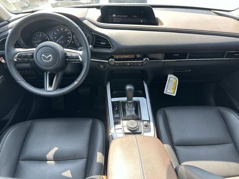 Certified 2025 MAZDA CX-30 AWD 2.5 S w/ Premium Package image 9