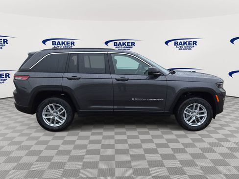 New 2026 Jeep Grand Cherokee Laredo X AWD/4WD image 8