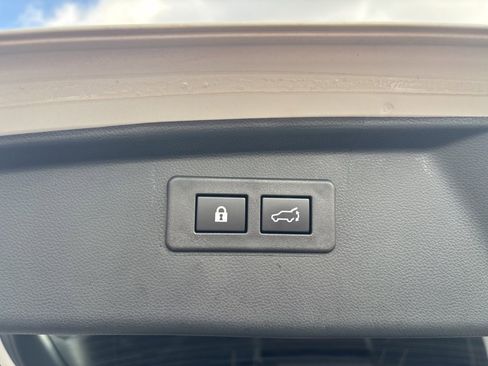 Certified 2023 Subaru Outback Limited w/ Popular Package #2 image 27