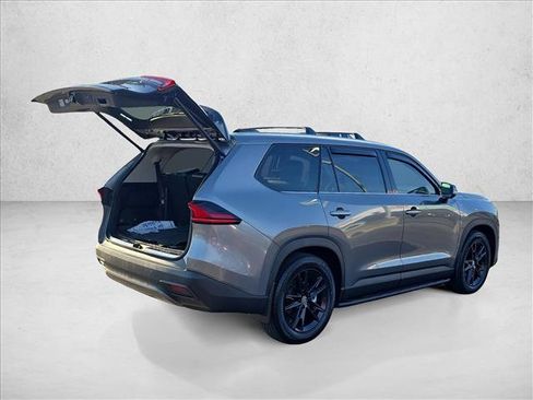 New 2026 Toyota Grand Highlander Limited image 2