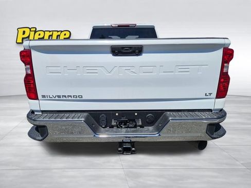 Used 2025 Chevrolet Silverado 2500 LT w/ Convenience Package AWD/4WD image 5