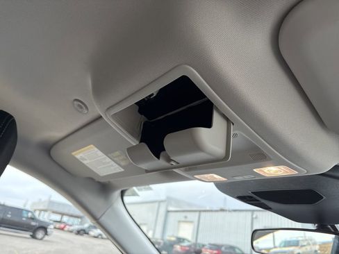 Used 2025 Ford Escape Active image 35