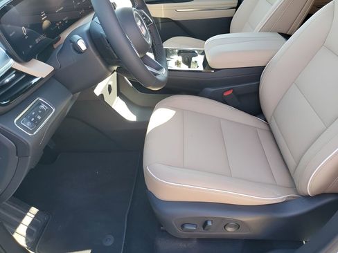 New 2026 Buick Enclave Preferred w/ Power Package image 32