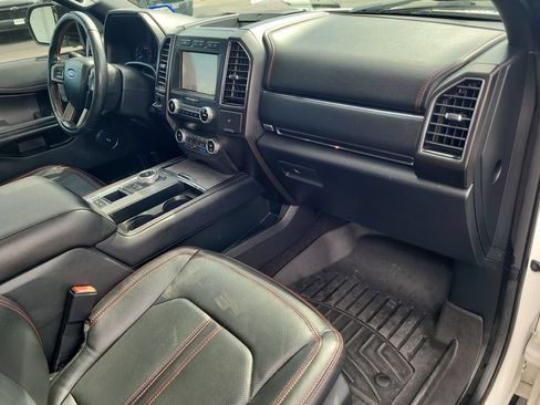 Used 2021 Ford Expedition Limited RWD image 30