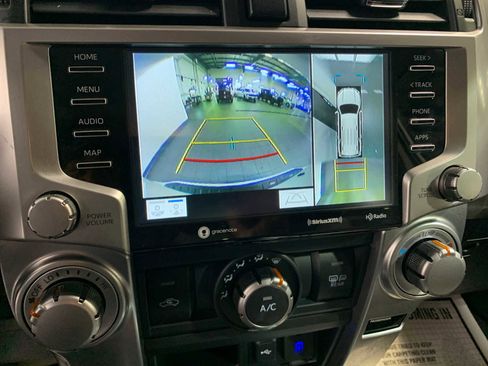 Used 2022 Toyota 4Runner SR5 Premium w/ Moonroof Package image 5