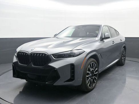 Used 2024 BMW X6 xDrive40i w/ Premium Package image 1