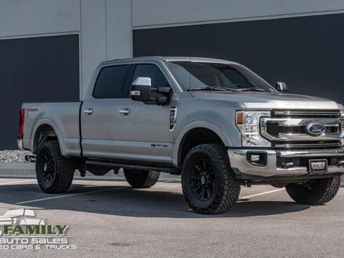 Used 2020 Ford F250 XLT w/ Tremor Off-Road Package AWD/4WD image 14