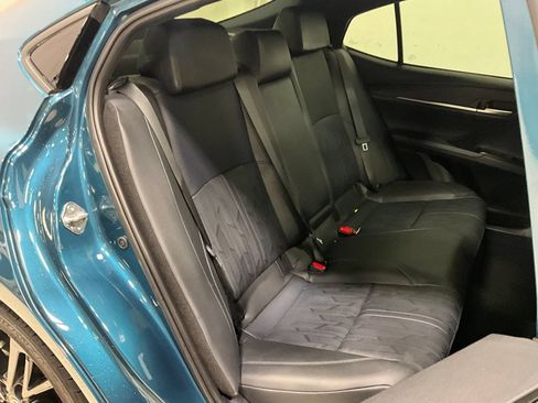 Used 2025 Toyota Camry XSE FWD image 24