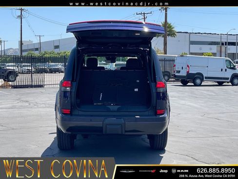 Used 2026 Lexus GX 550 w/ Cold Area Package AWD/4WD image 9