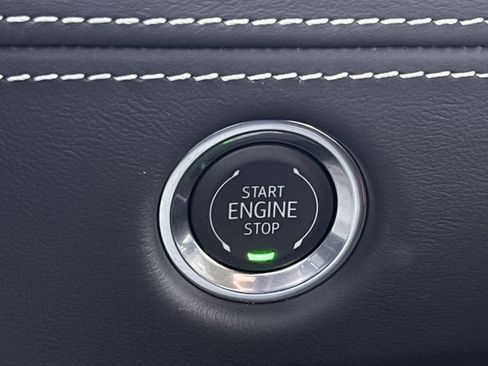 Certified 2026 Cadillac Escalade Platinum Sport image 23