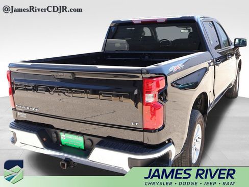 Used 2025 Chevrolet Silverado 1500 LT AWD/4WD image 5