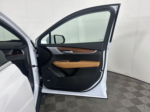 New 2025 Cadillac XT5 Premium Luxury w/ Technology Package image 43