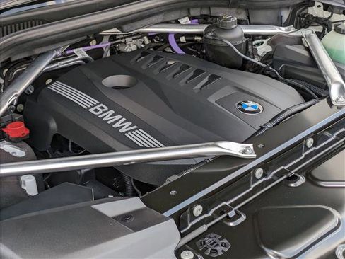 Used 2026 BMW X7 xDrive40i image 18