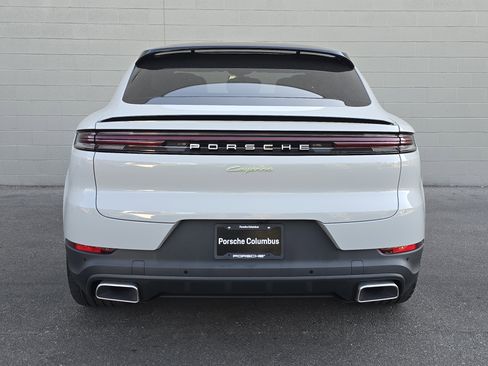New 2026 Porsche Cayenne E-Hybrid image 8