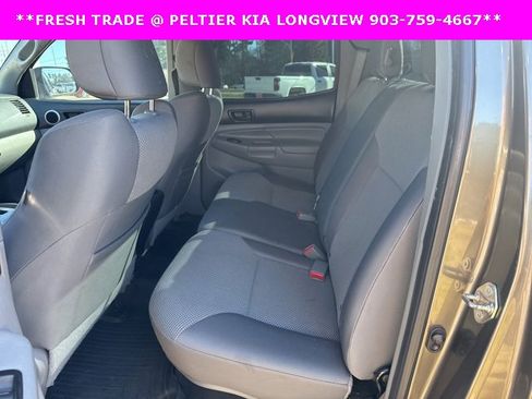 Used 2015 Toyota Tacoma 4x4 Double Cab image 11