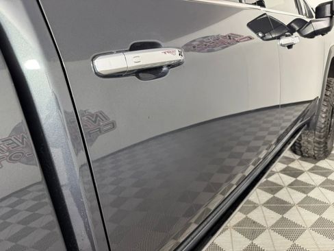 Used 2022 GMC Sierra 2500 Denali image 32