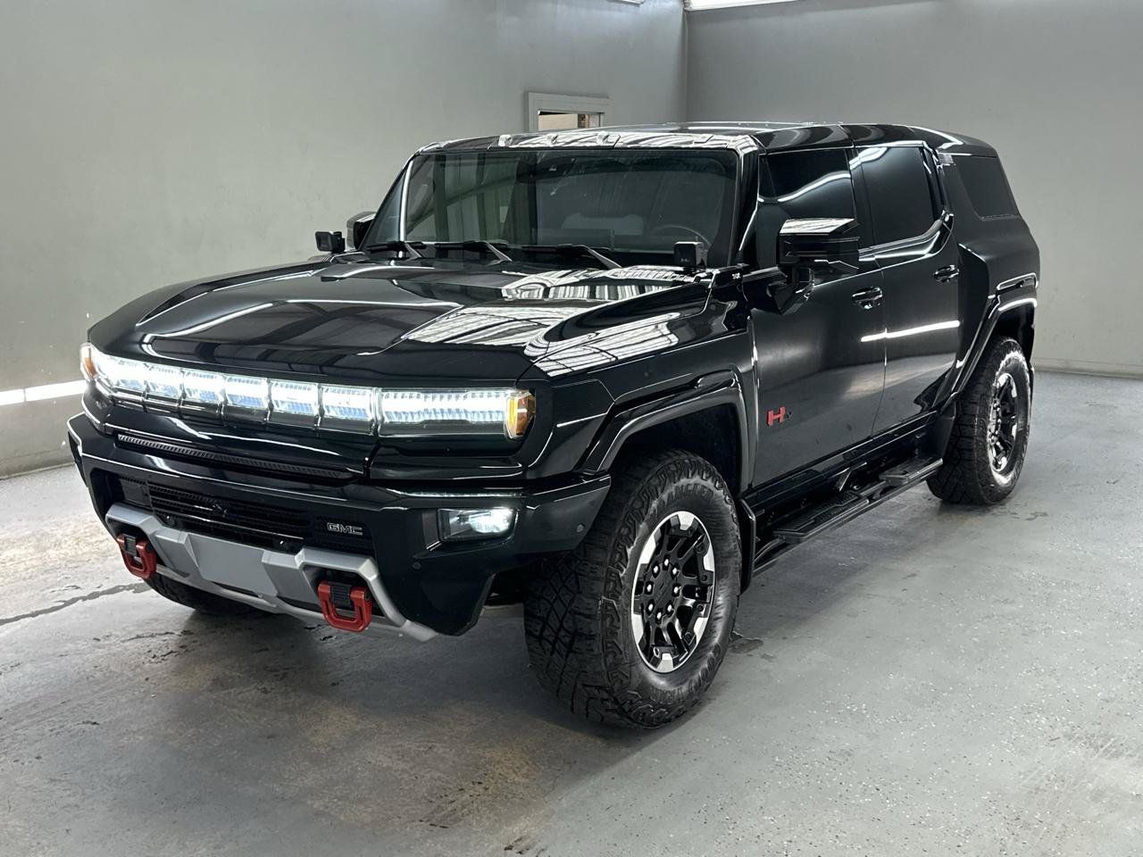 Used 2024 GMC Hummer EV 3X w/ Extreme Off-Road Package AWD/4WD image 3