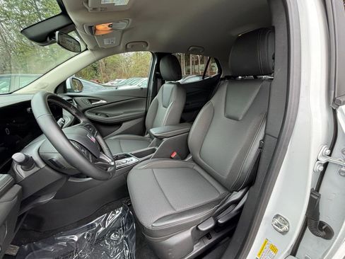 Used 2025 Buick Encore GX Preferred image 37